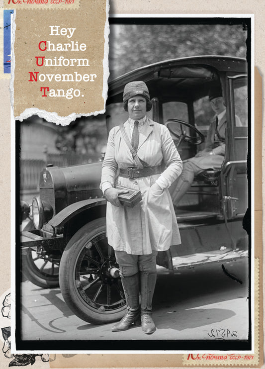 7865-TROU0050 | BD/Hey Charlie