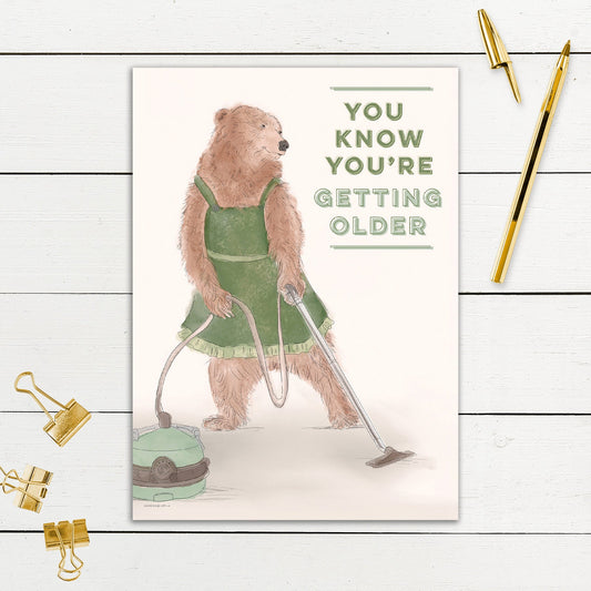 564-SIOPE0922S | BD/Clean Your House Bear