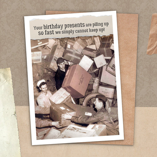 7865-TROU0013 | BD/Presents Piling Up