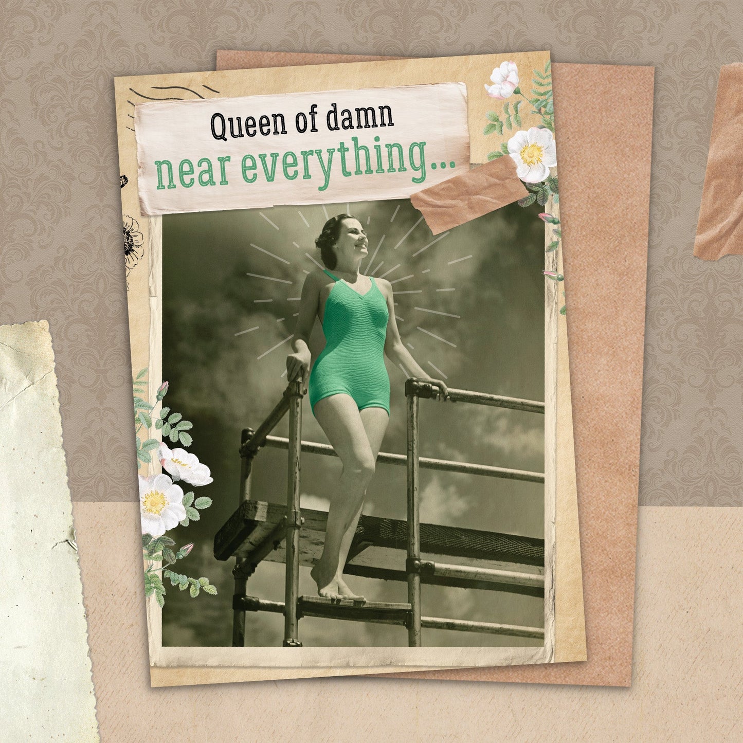 7865-TROU0200 | BD/Queen of Everything