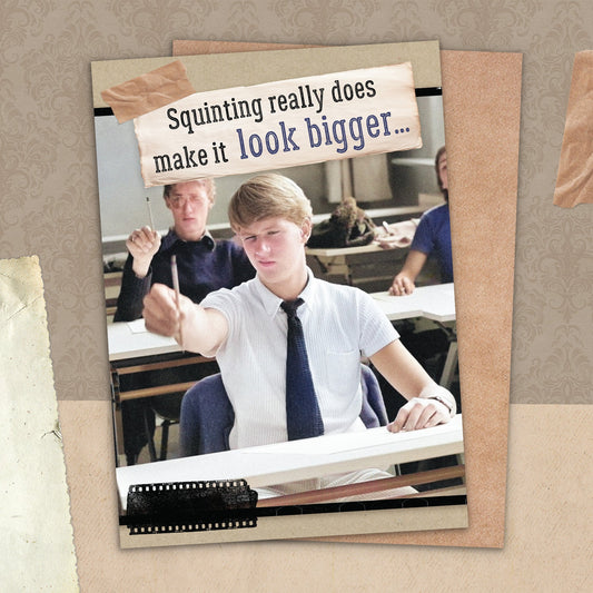 7865-TROU0225 | BD/Squinting